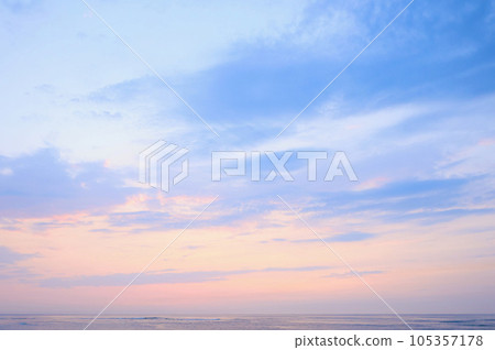 Seascape seen from Kujihama, Ibaraki Prefecture 105357178