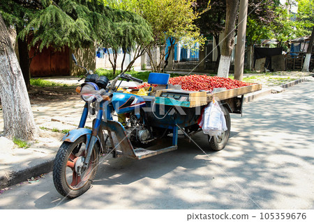 Fruit shop with tricycle in Suzhou Old town, China 105359676