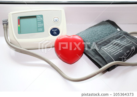 portable blood pressure monitor - turned off device 105364373