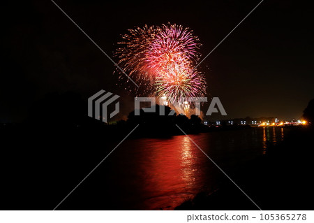 The 68th Oyama Fireworks (Oyama Summer Festival 2019) Oyama Fireworks Display Sunday, July 28, 2019 105365278
