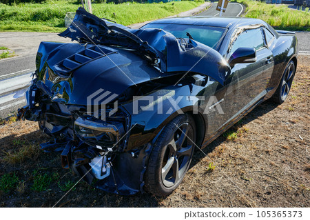 Accident car image Scrap car image Accident car image Scrap car image 105365373