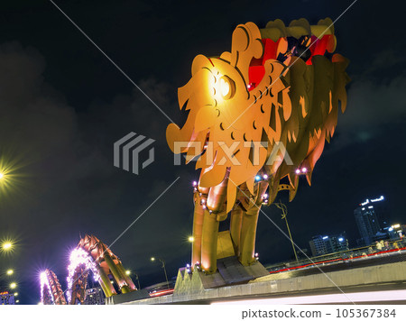 越南峴港龍橋夜景 / 越南峴港 105367384