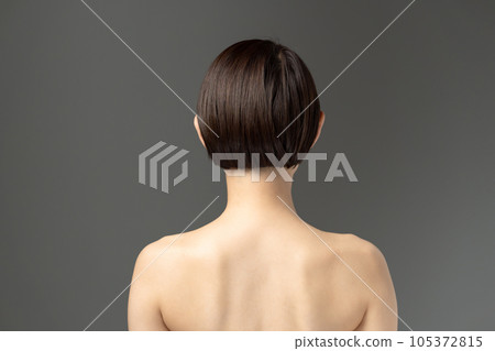 Beauty image Back view No face Beauty image Back view No face 105372815