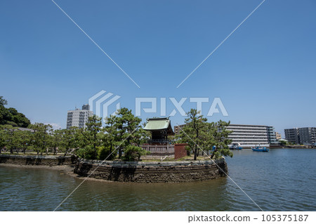 The Eight Views of Kanazawa, Hirakata Bay The Eight Views of Kanazawa, Hirakata Bay 105375187