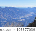 Many mountains of 105377039