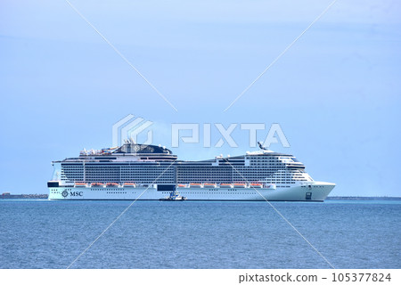Luxurious liner MSC Bellissima Naha port arrival scenery Luxurious liner MSC Bellissima Naha port arrival scenery 105377824