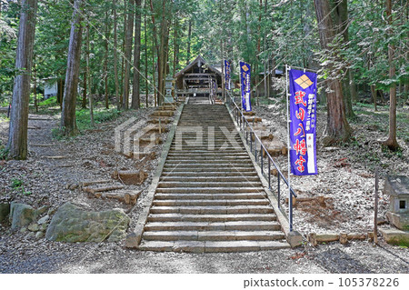 武田八幡神社（韭崎） 105378226