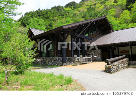 Kamikochi Visitor Center 105379768