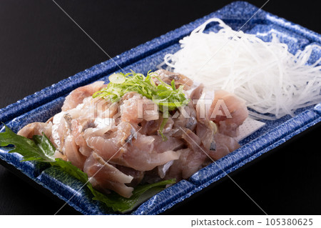 Seared horse mackerel for sashimi Seared horse mackerel for sashimi 105380625