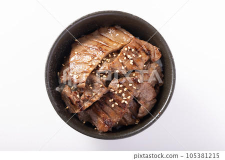 Beef tongue bowl 105381215