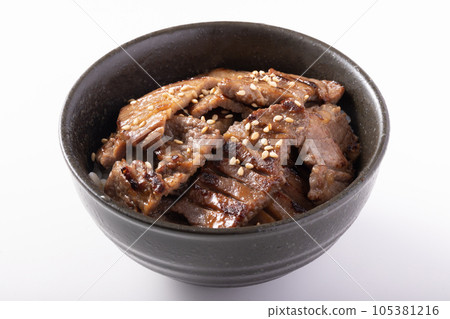 Beef tongue bowl 105381216