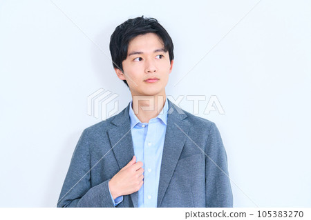 Young men men's fashion 105383270