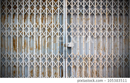 old metallic door 105383511