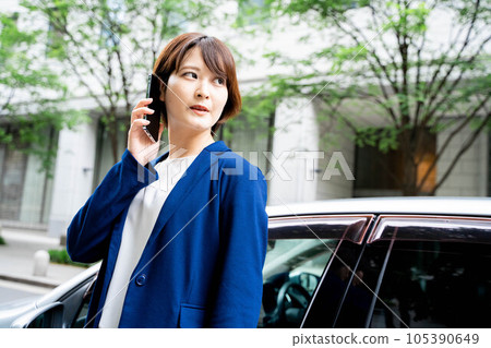 叫在辦公室鎮的女商人 105390649