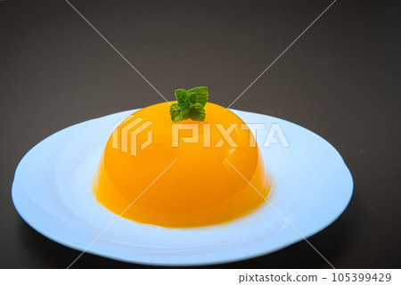 最適合夏天：自製冷橙瓊脂果凍 105399429