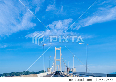 Shiratori Ohashi Shiratori Shindo, East Japan's largest elegant white suspension bridge that looks like a swan spreading its wings 105399662