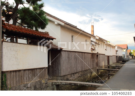 白壁倉庫 鳥取縣倉吉市 重要傳統建築群保存地區 白壁倉庫 鳥取縣倉吉市 重要傳統建築群保存地區 105400283