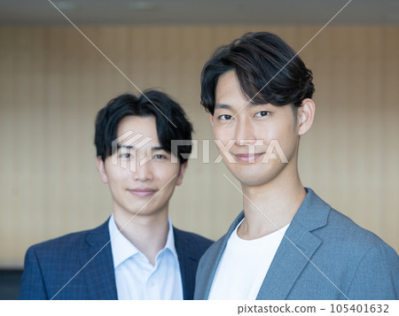 兩個年輕商人的肖像 兩個年輕商人的肖像 105401632