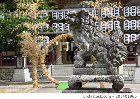 Komainu at Ueda Hachimangu Shrine and Chinowa Passing Komainu at Ueda Hachimangu Shrine and Chinowa Passing 105401960