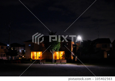 Night skyline 105402563