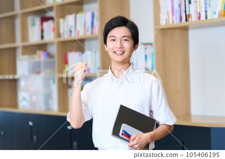 Examination student, high school student, ronin student, university student, summer course, cram school Examination student, high school student, ronin student, university student, summer course, cram school 105406195