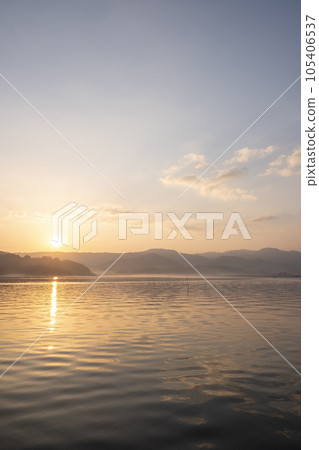 湖畔黎明東鄉池塘 105406537