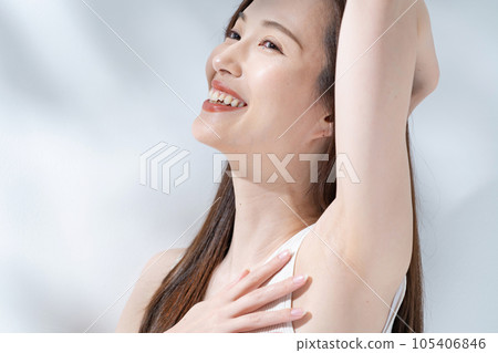 Beauty hair removal armpit 105406846