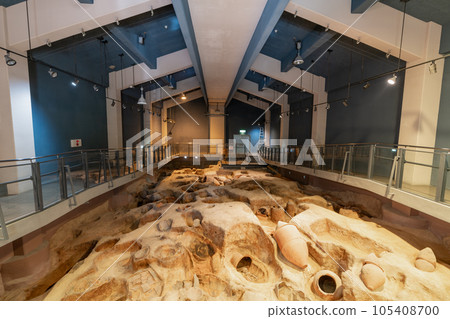 《福岡縣》鐘隈遺址・鐘隈遺址棺材展示館 《福岡縣》鐘隈遺址・鐘隈遺址棺材展示館 105408700