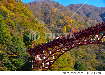 Autumn Kurobe Gorge Unazuki Autumn Kurobe Gorge Unazuki 105414788
