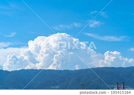 六甲山和雷雲 六甲山和雷雲 105415164