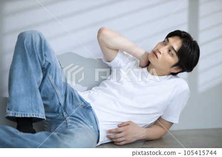 20多歲男士美女形象肖像 20多歲男士美女形象肖像 105415744