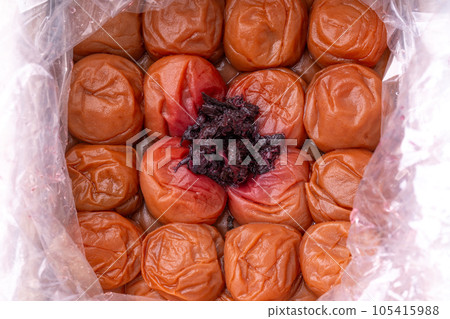 Umeboshi as a gift 105415988
