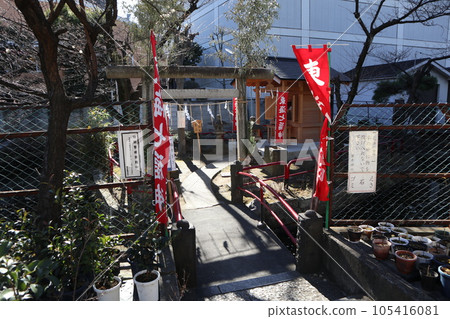 Iwai Shrine Benzaiten 105416081