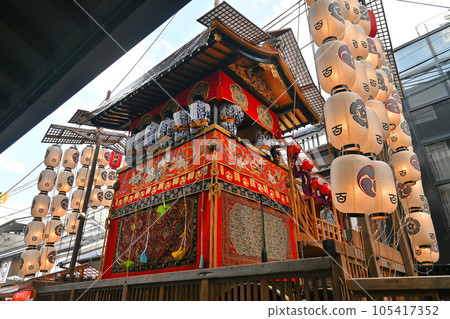 Kyoto Gion Festival echoing Gion music Yoiyoiyama Minami Kannonyama Kyoto Gion Festival echoing Gion music Yoiyoiyama Minami Kannonyama 105417352