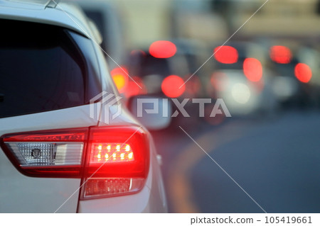 汽車尾燈 105419661