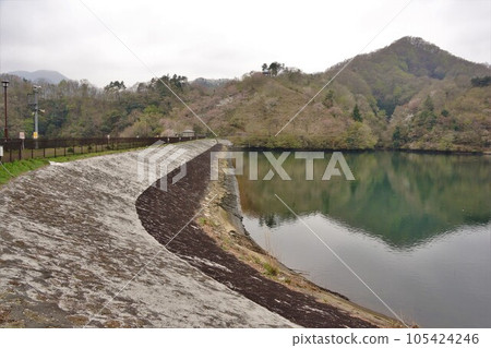 Ono Dam body and Ono Reservoir 105424246