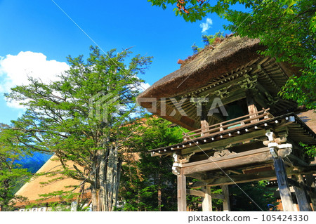 [岐阜縣] 晴天的白川鄉妙善寺栗裡（妙善寺） 105424330