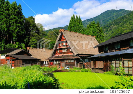 [富山縣] 天氣好的五箇山菅沼合掌村 105425667