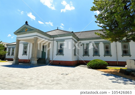 [香川縣] 晴天時的舊善通寺會興社（會興社本館） 105426863