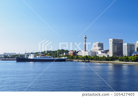 綠色公園長椅 綠色公園長椅 105427405