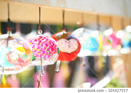 Colorful wind chimes 105427557