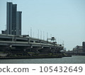 View from the Joban Expressway along the Sumida River 105432649