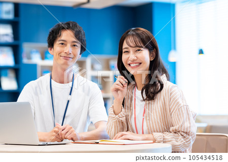 Young engineer working in the office Shooting cooperation: Creadisce (Maruzen-Yushudo Co., Ltd.) Young engineer working in the office Shooting cooperation: Creadisce (Maruzen-Yushudo Co., Ltd.) 105434518