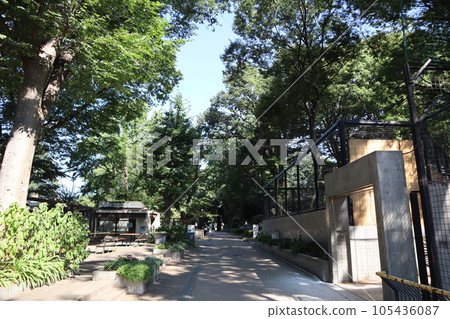 Kawasaki City Yumemigasaki Zoological Park 105436087