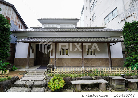 青石數據街作為北前船的停靠港而繁榮（島根縣三保關町） 105436748