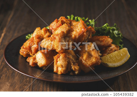 A heaping pile of delicious fried chicken A heaping pile of delicious fried chicken 105439382
