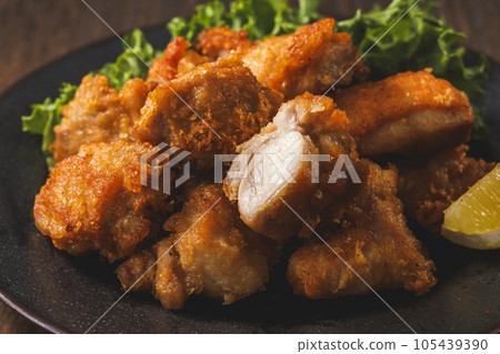 A heaping pile of delicious fried chicken A heaping pile of delicious fried chicken 105439390