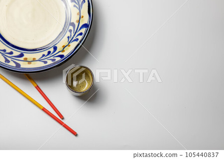 沖繩的盤子和筷子 沖繩的盤子和筷子 105440837