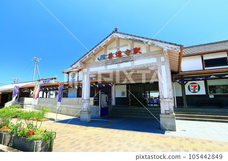 [香川縣] 與弘法大師“空海”有關的JR善通寺站（日本最古老的註冊有形文化財產） 105442849