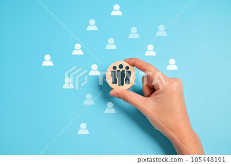 Wooden block with teamwork employees business icons, People with smart teamwork, Employees building strong team, Wooden blocks with people icon, Human resources and management. High quality photo. 105448191